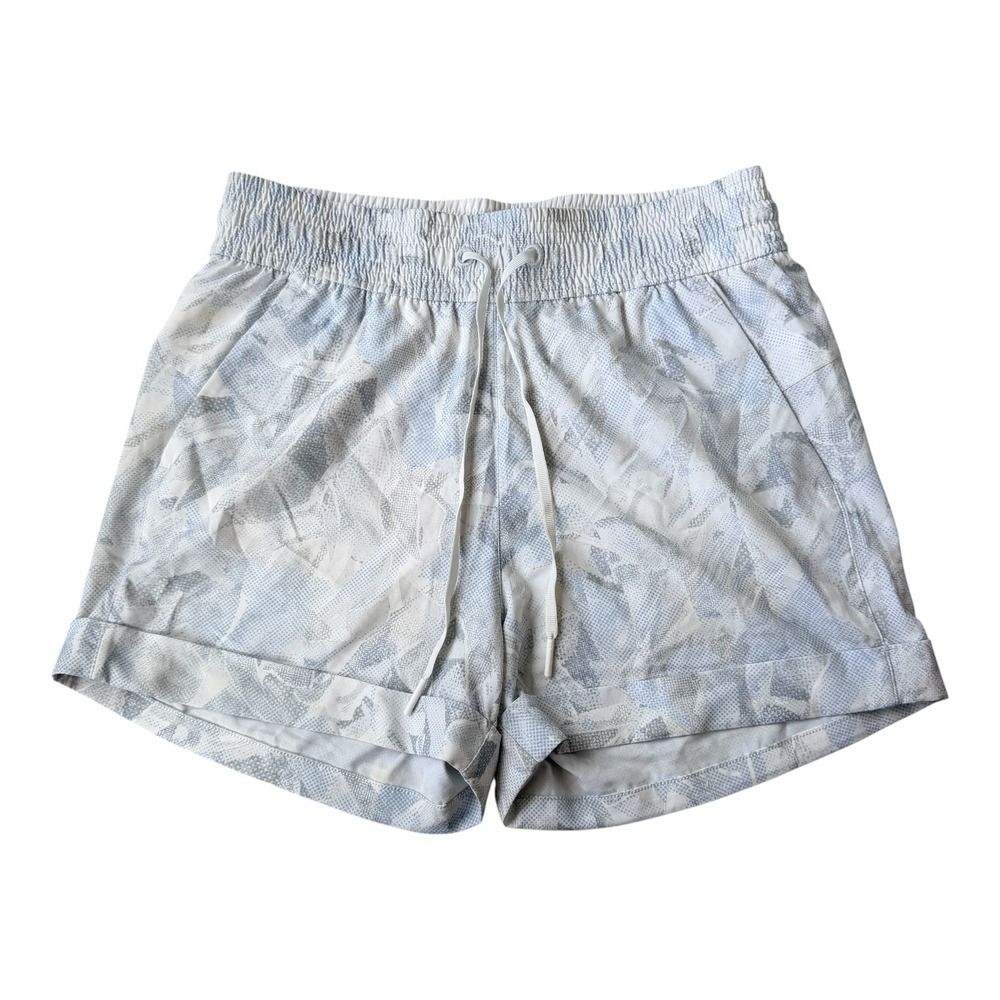 Lululemon Spring Break Away Shorts Women's 4 Jasmine White Gray Pattern